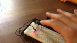 Joule thief circuit uses two discrete inductors (no toroid)