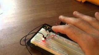 Joule thief circuit uses two discrete inductors (no toroid)