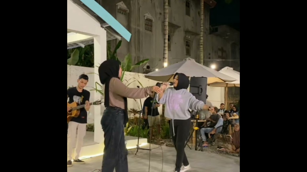 DAMARA DE FT SYAFIRA (LEMAH TELES) LIVE MENOWAE KOPI JOGJA