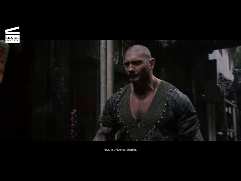  The Man with the Iron Fists: Brass Body VS X-Blade HD CLIP