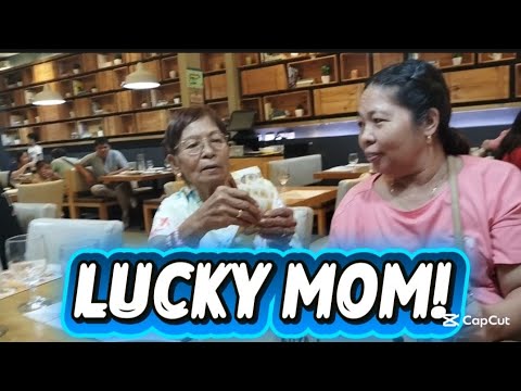 LUCKY MOM!