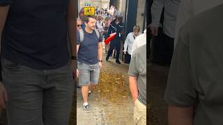 Use The Gates Not The Sentry Post With Horse Poo