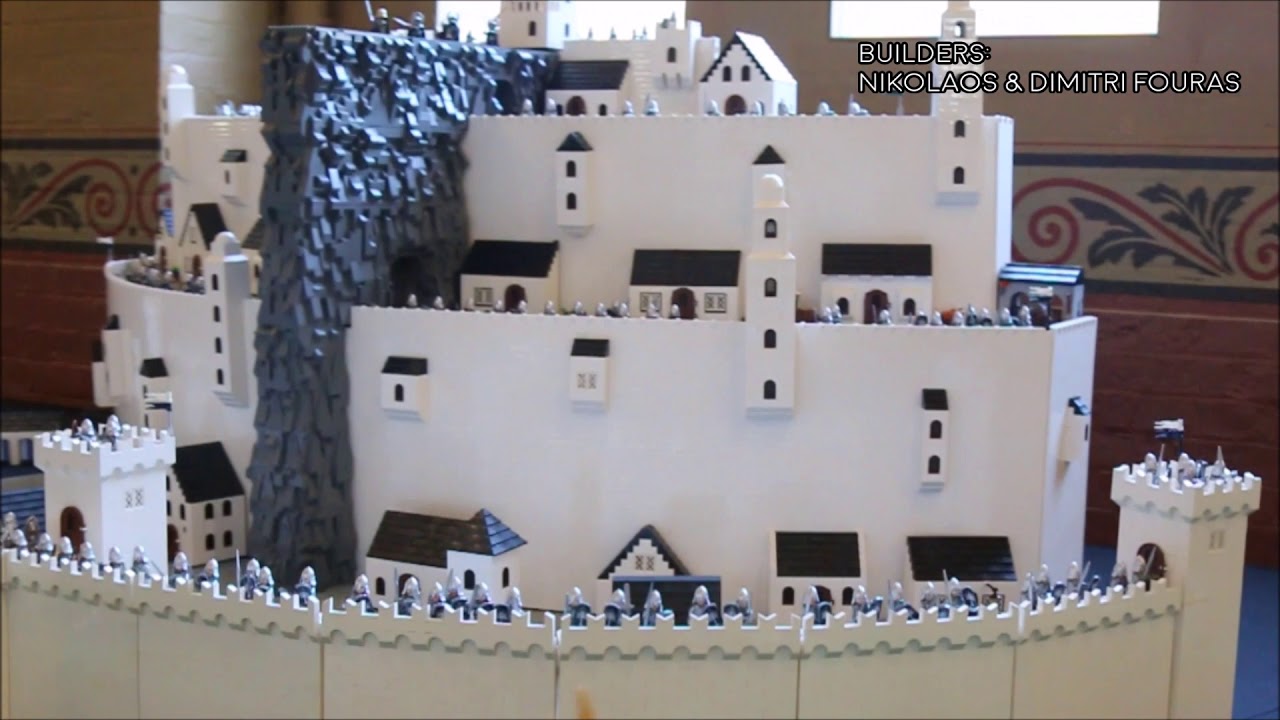 MEC Category B: A Feast in the Hall of Minas Tirith - LEGO