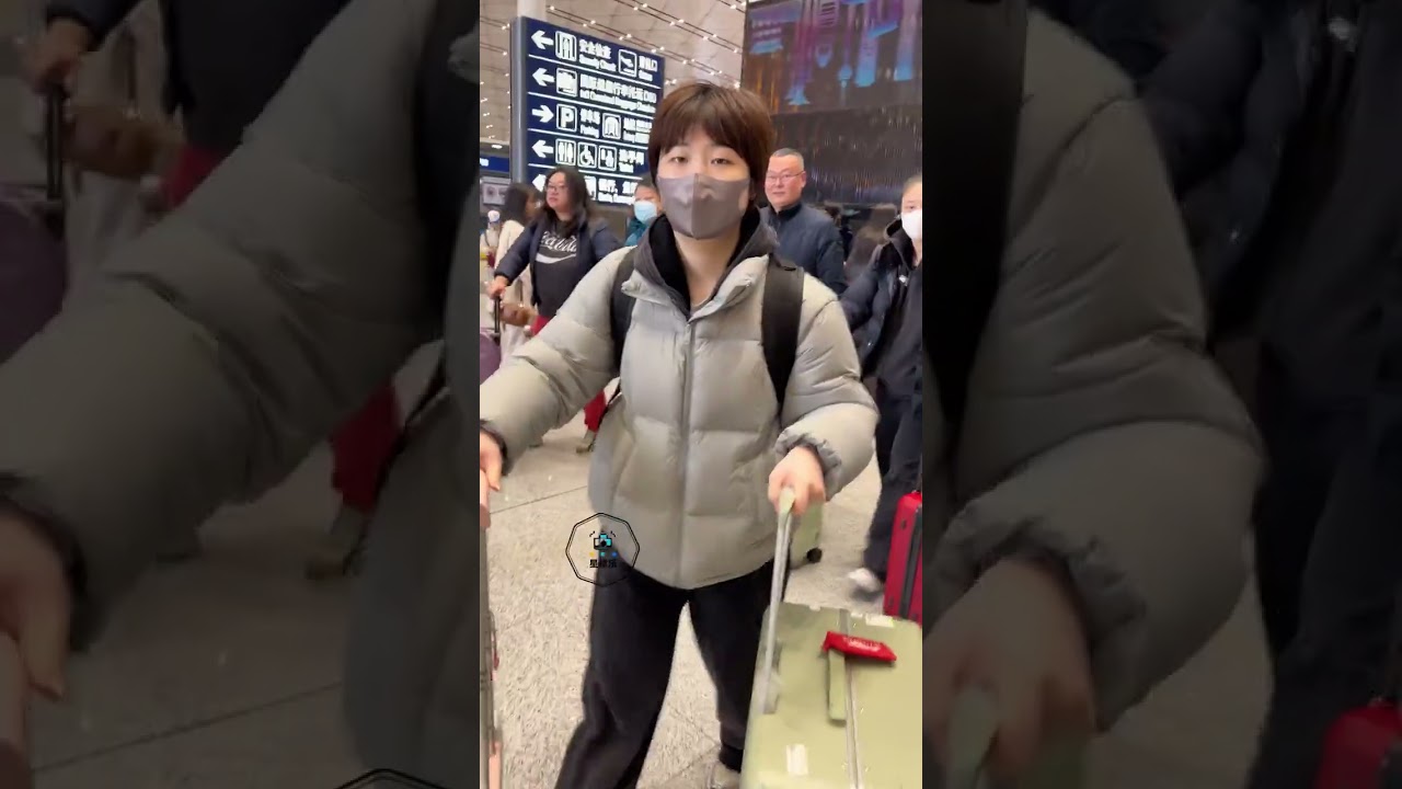 Wang Hao's Early Morning Journey: Asian Cup Adventure in Haikou