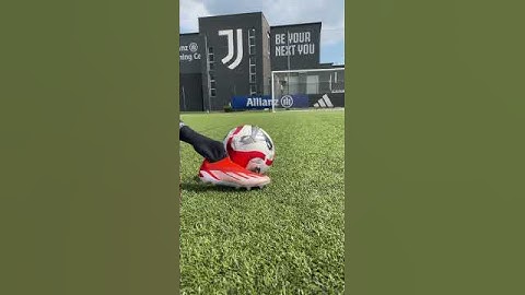Alisha Lehmann already loves Juventus 🤍🖤