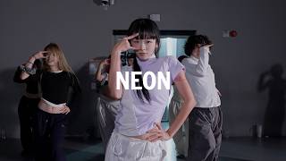 A2O, A2O LITE - NEON / Redy X Amy Park Choreography
