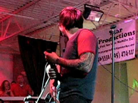 Simple Plan "Addicted" Live Acoustic