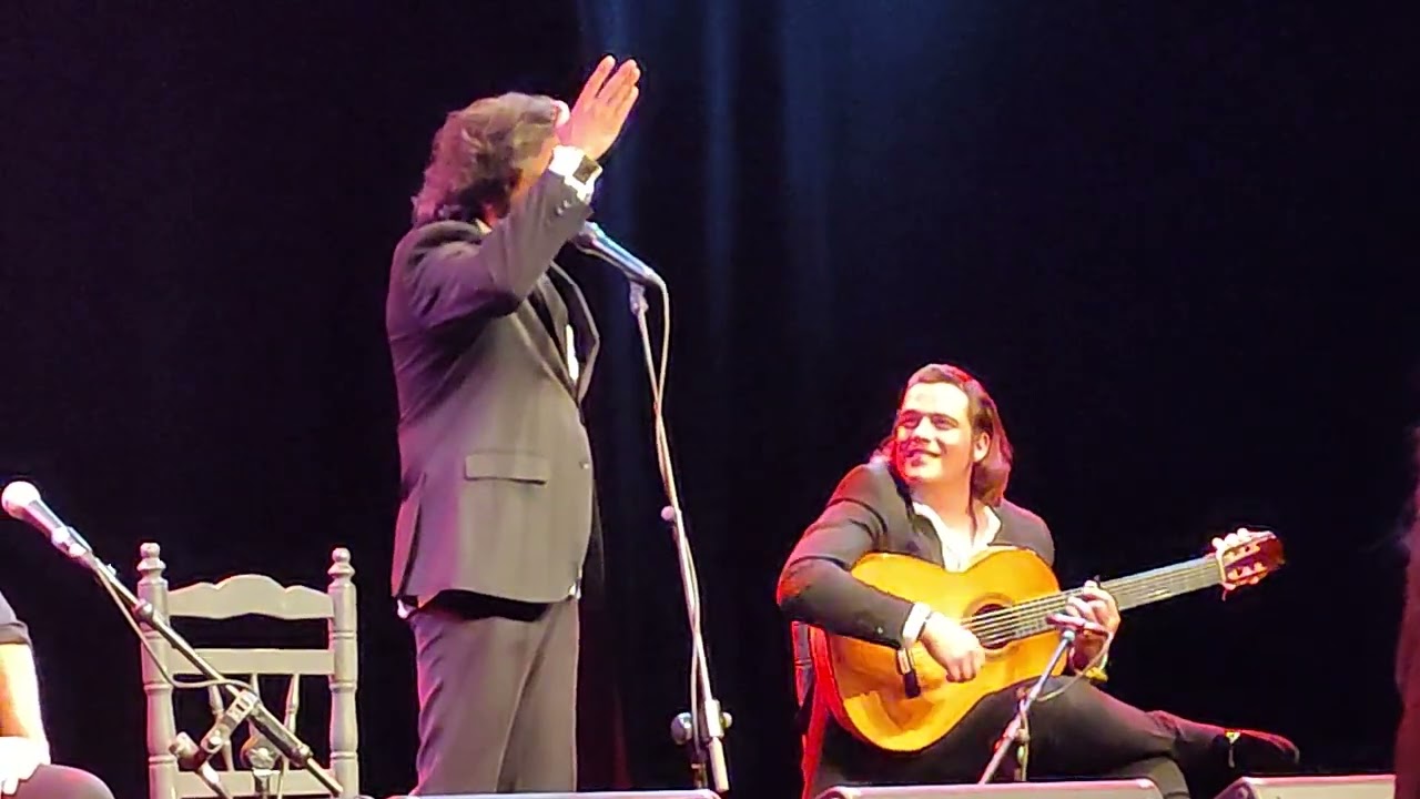 Antonio Reyes y Paco León, por fandangos en Murcia. 19/2/22