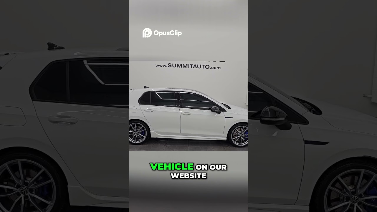 VW Golf R 2024 года выпуска, в отличном состоянии, как новый, белоснежный цвет!