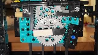 LEGO Clock Grasshopper Escapement (slow-motion)