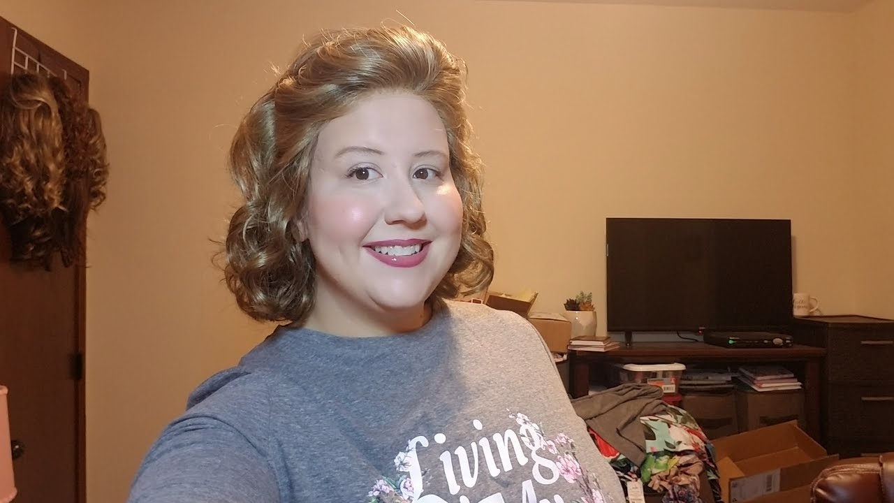 Raquel Welch Brave the Wave in SS12/20 Shaded Toast