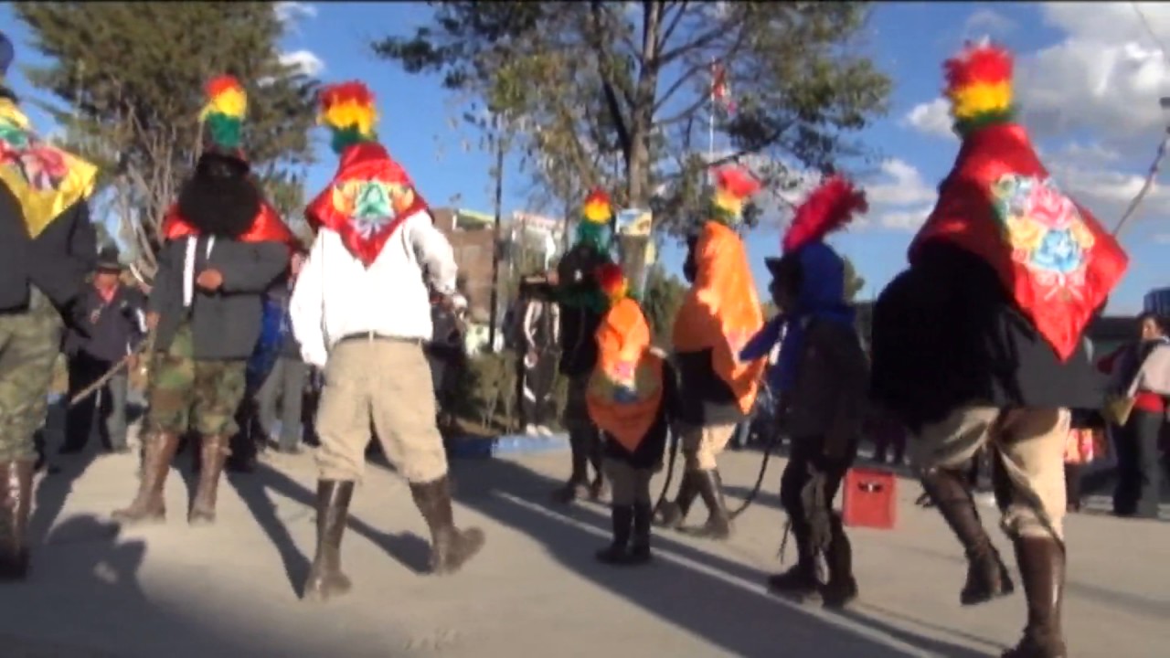 MORENO MAÑOSO (BANDA REVELACIÓN HUAMANCAQUINA)  Morenada / OVNIS Producciones TV.