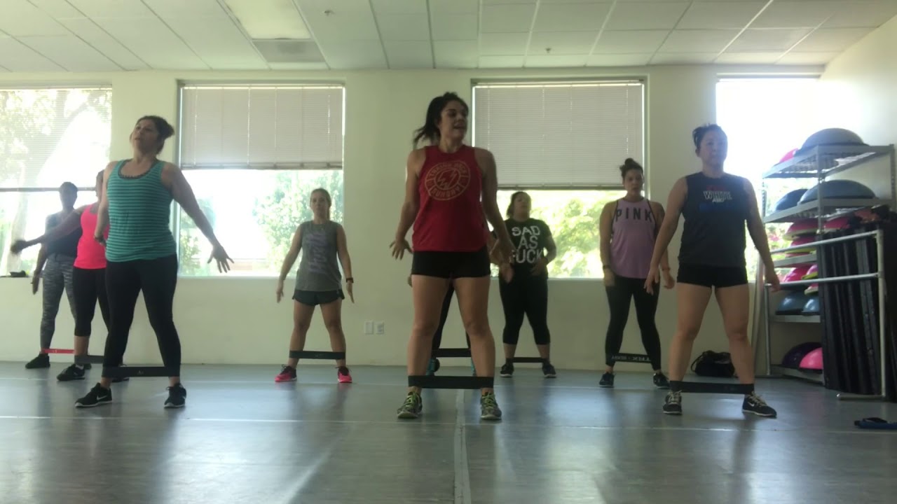 Siga Boyando by El Alfa || Cardio Dance Party with Berns cardio dance logo