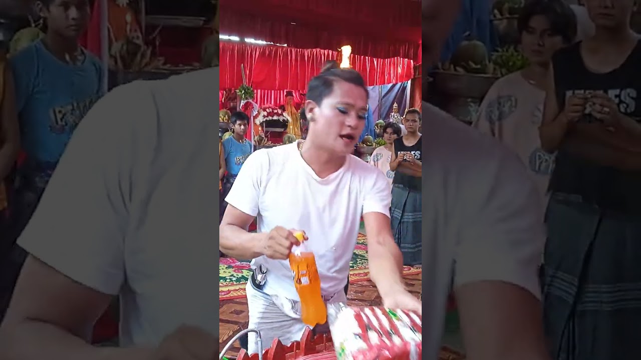 အမေရေယဥ်ကြီးပါ😊😊😊