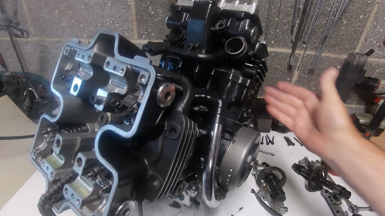 Honda VF750F part 13b