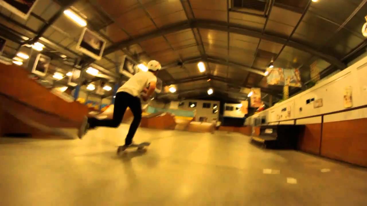 Eemes @ Le Hangar nantes