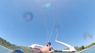 Struggling to hold the 15m² Kite in the air