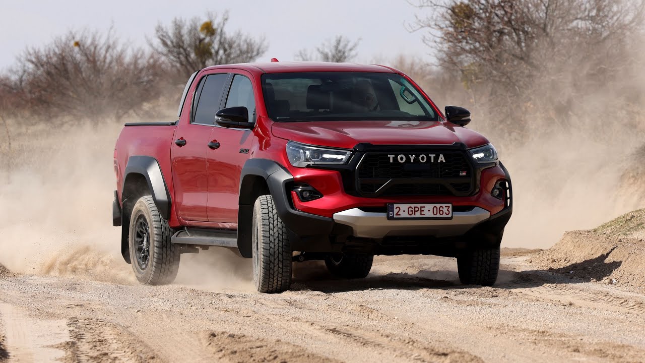 2025 Toyota Hilux GR Sport II - Powerful exterior design and sporty interior