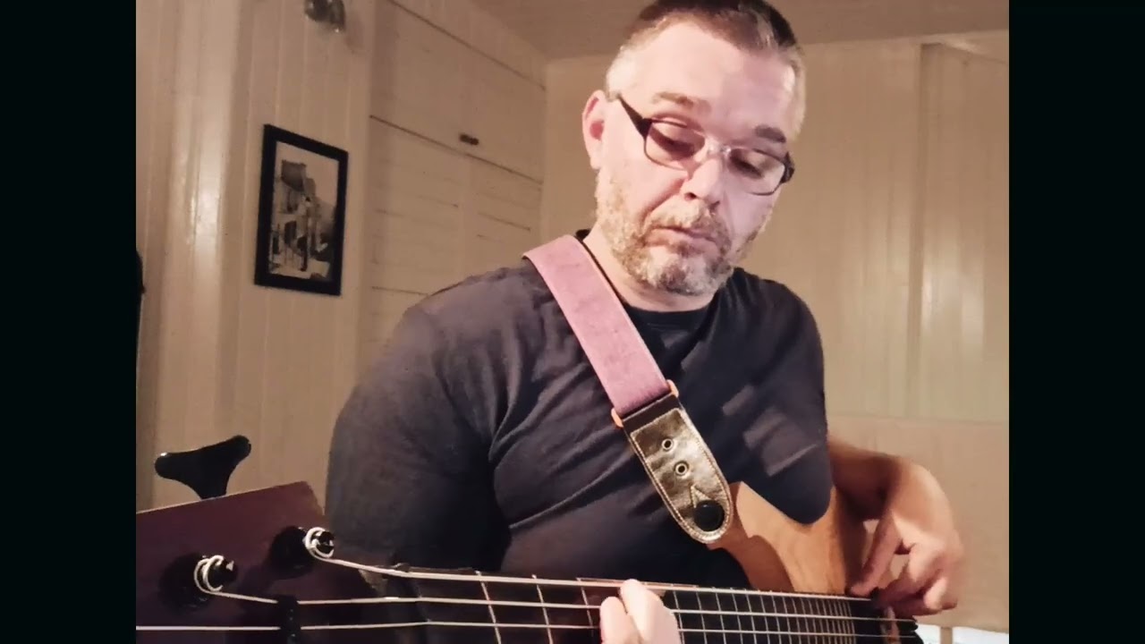 Groovin Ska Band — Skankin with the Demons bass 