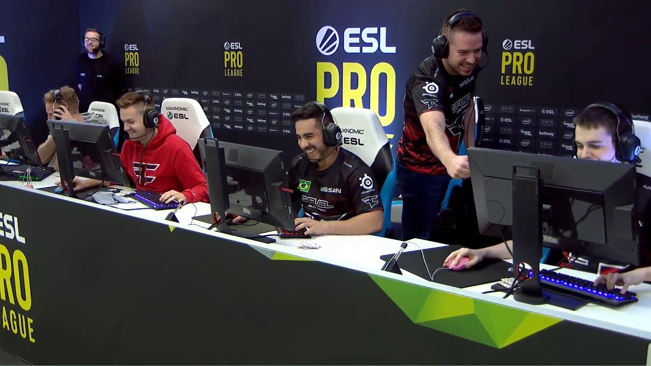 coldzera and niko pistol round vs Vitality - ESL Pro League Season 10