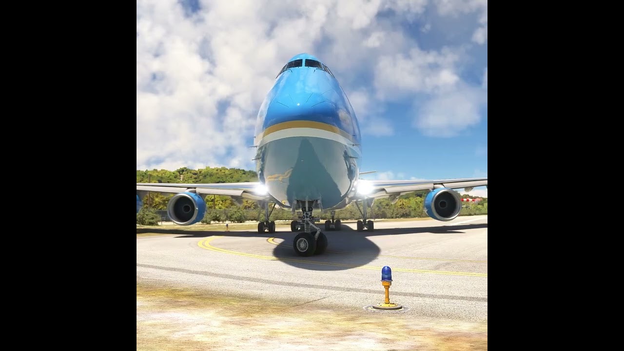 Understanding airplane navigation and flight paths 