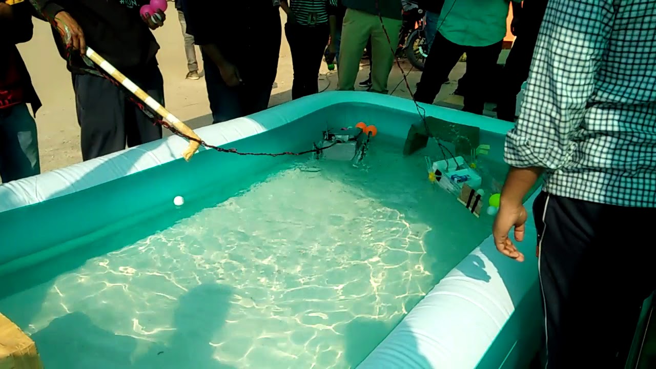 Water robbo game technical event