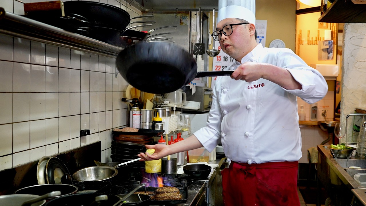 ボリューム満点!最強の洋食を目指す店主。その裏にある「踏ん張れる理由」【大阪・たけ亭】
