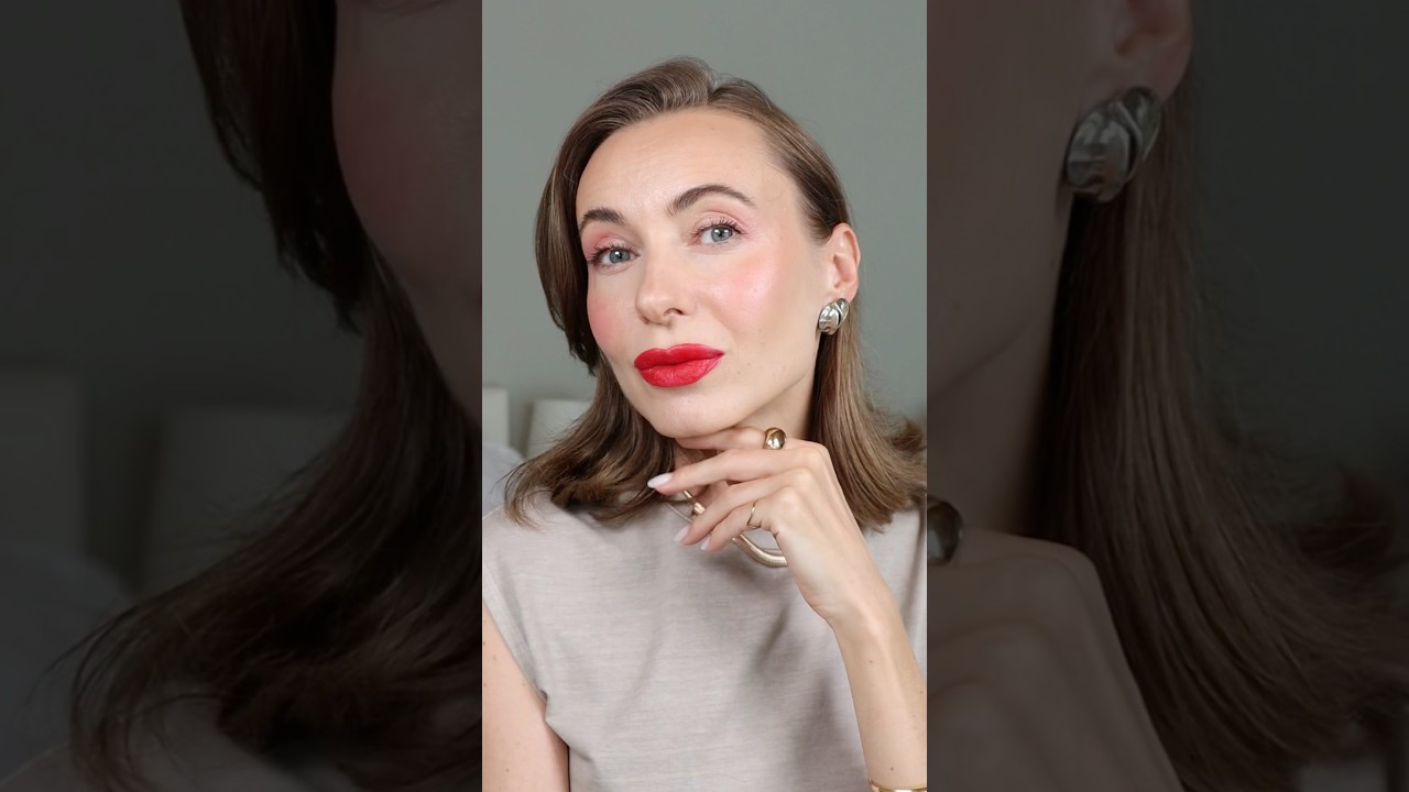 Red Lipstick makeup tutorial | anti-aging effect | Westman Atelier lipstick | beauty tip