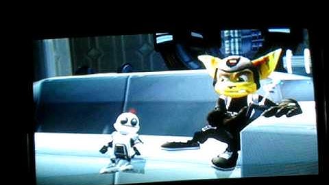 Ratchet and clank up your arsenel: intro movie