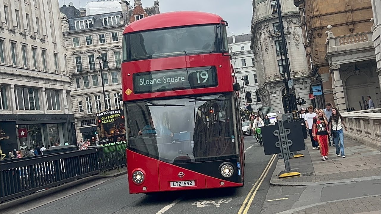 * RARE DIVERSION * Arriva London: Route 19 (LT542 LTZ1542) Wrightbus ...