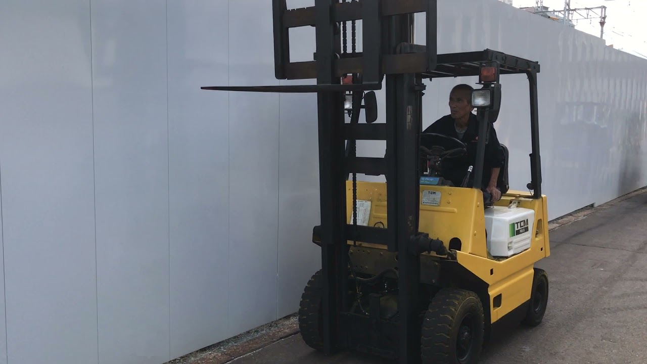TCM 1.5t ガソリン車 3mマスト FG15N16S – 中古フォークリフト 株式