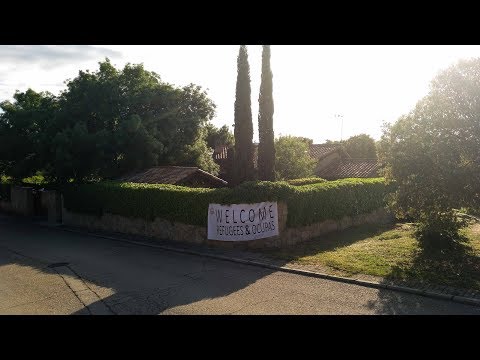 Visitamos el casoplón de Pablo Iglesias en la sierra de Madrid - Welcome refugees & ocupas