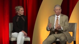 WATCH LIVE: Hall of Fame RB John Riggins participates in Q&A session with Lindsey Czarniak.