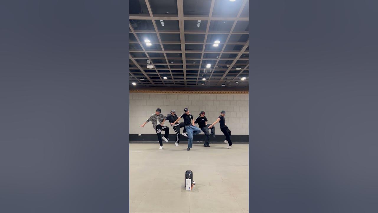 I’mma be YOUR IDOL! 🖤☠️ #KPOPDEMONHUNTER #SAJABOYS #YourIdol #사자보이즈