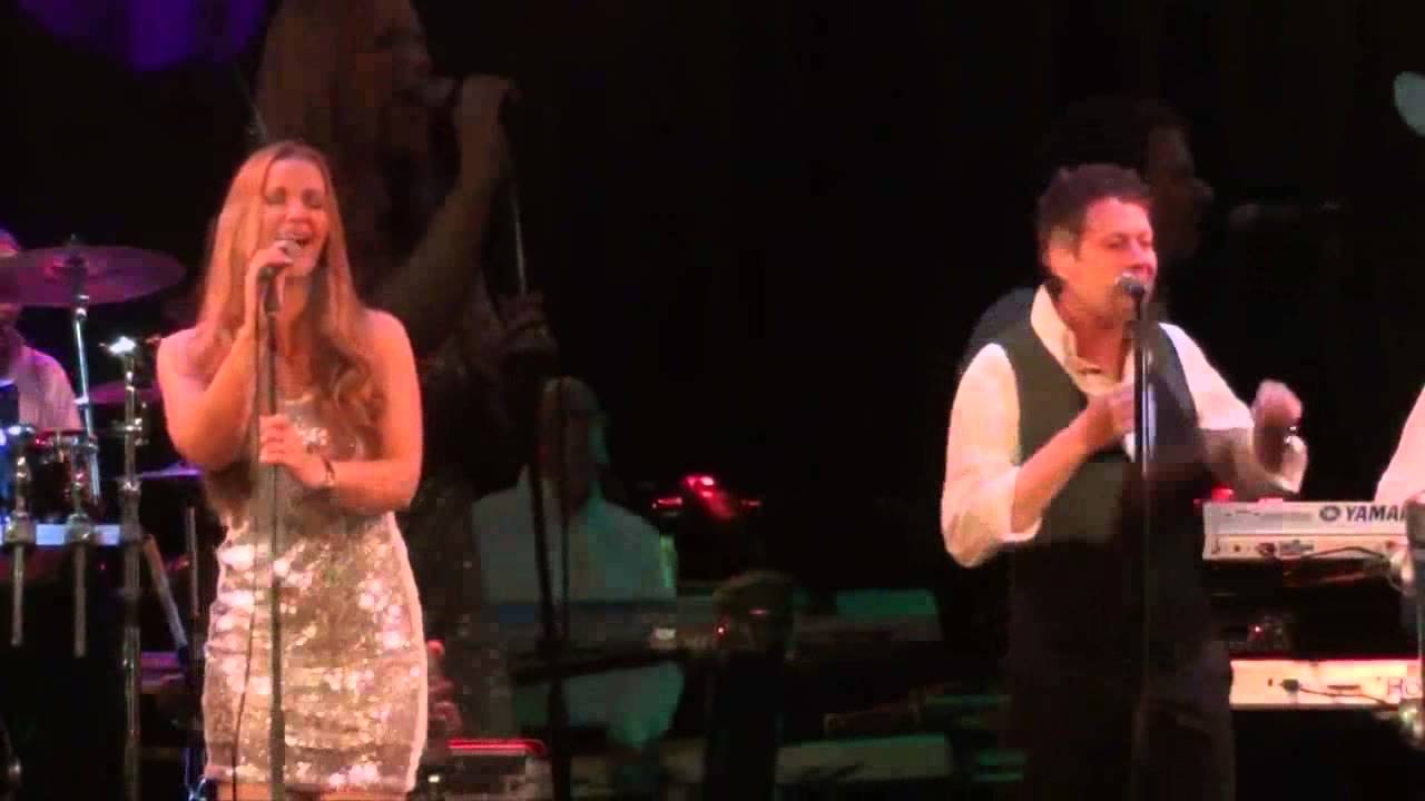 Coverband Three O' Four