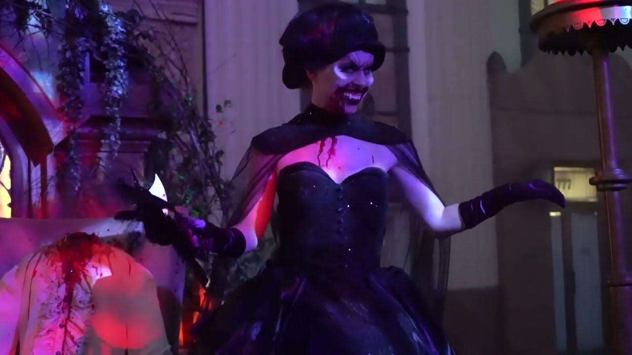 MASQUERADE DANCE WITH DEATH HHN 34 NIGHT 7