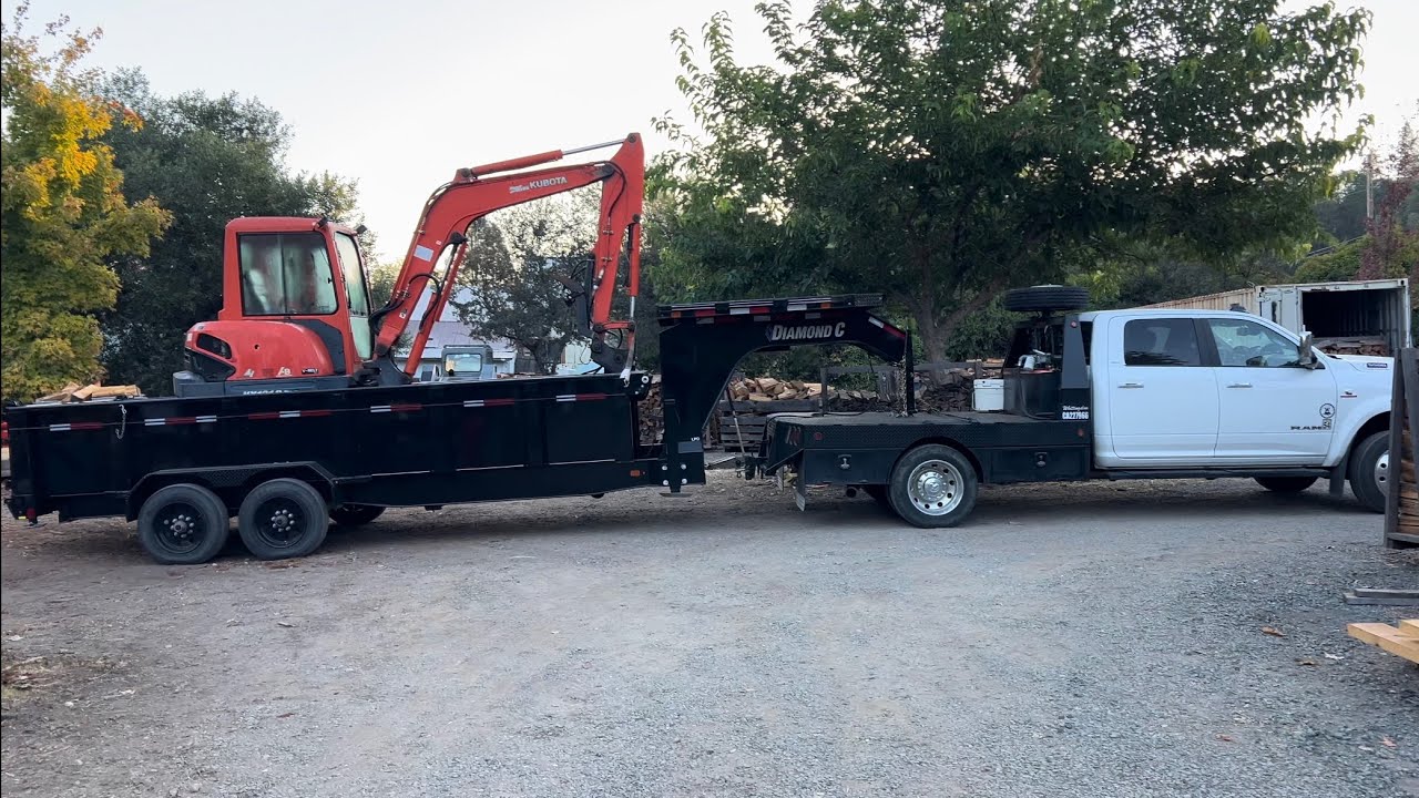 Is a dump trailer all you need for your small business? Hauls ...