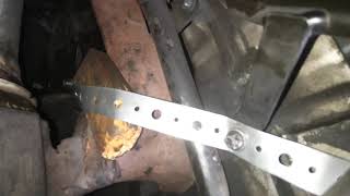 2002 - 2006 T1N Sprinter exhaust manifold ghetto -fix with plumbing strap, method by AquaPutana