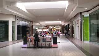 Dead Mall in Wichita, KS (Simon Towne West)