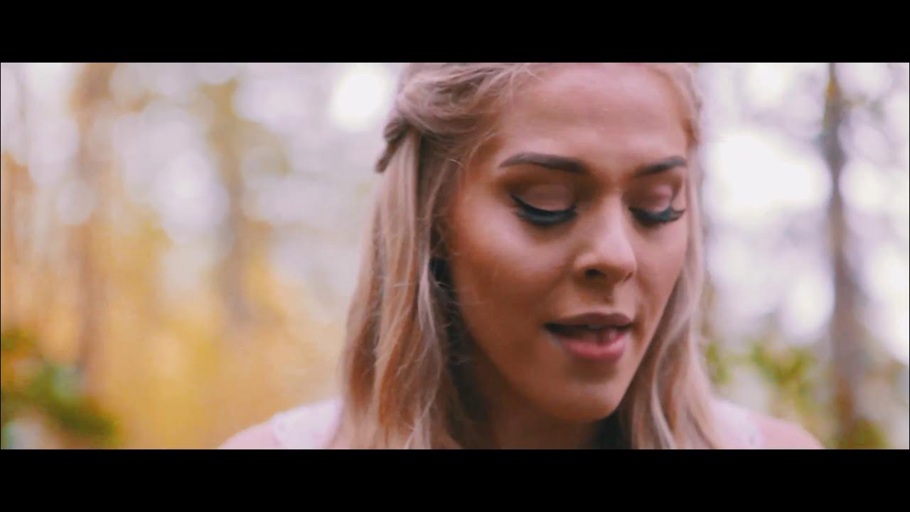 "Hallelujah" Cover by Lovey James ft. Ethan Crisi "Hallelujah" Cover by Lovey James ft. Ethan Crisi