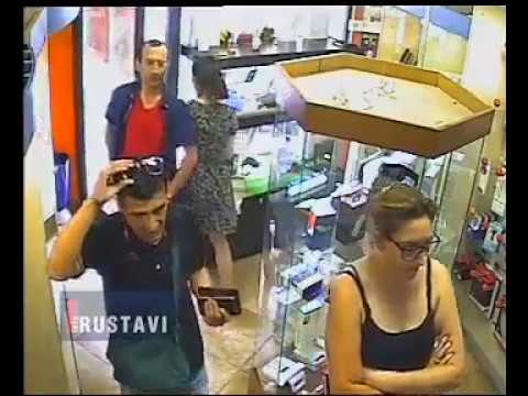 სათვალთვალო კამერა - ქართველებმა იტალიაში მაღაზია ქურდავეს