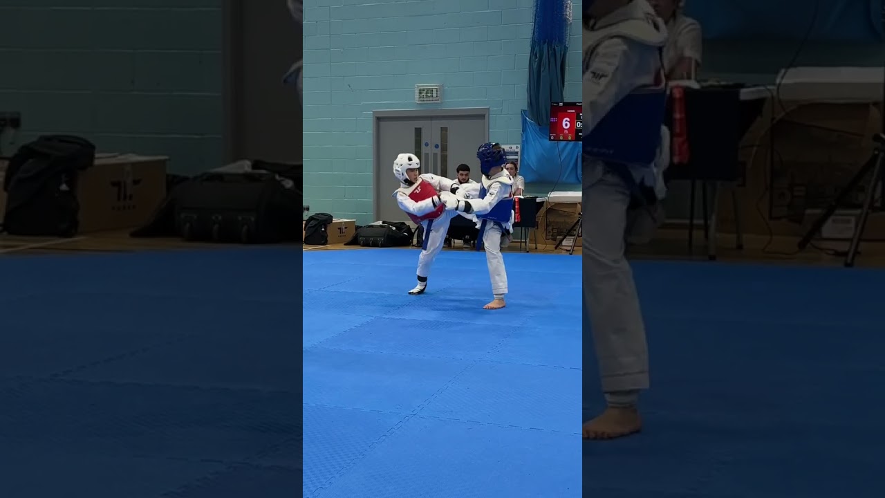 The Intense Scoreboard Change That DEFINES The Match! 