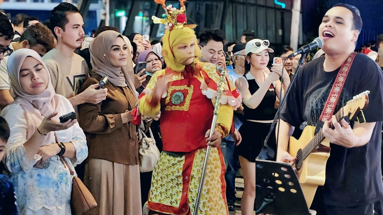 Penonton dari china terdiam macam tak percaya bila dengar bob bawak lagu beyond I am angry