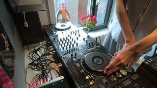 Deep House and Old School Mix - YouTube