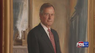 Visitors descend on Bush Library in College Station to honor Bush 41