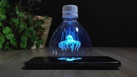 DAY Amazing 3D HOLOGRAM PROJECTOR from plastic bottle