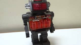 YONEZAWA BAT/OP ROBOT WITH VISIBLE ENGINE PISTONS JAPAN