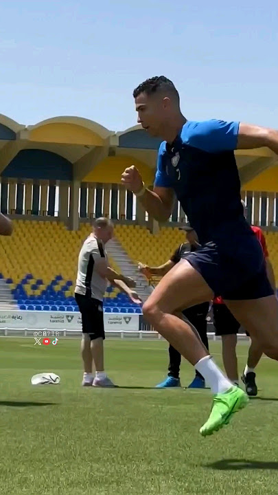 Cristiano Ronaldo in training today 🔥 (18 Apr 24)