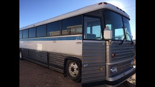 747 - Lot # 221 1984 TMC MC-9 45 Passenger Bus ~ 638,292 Miles