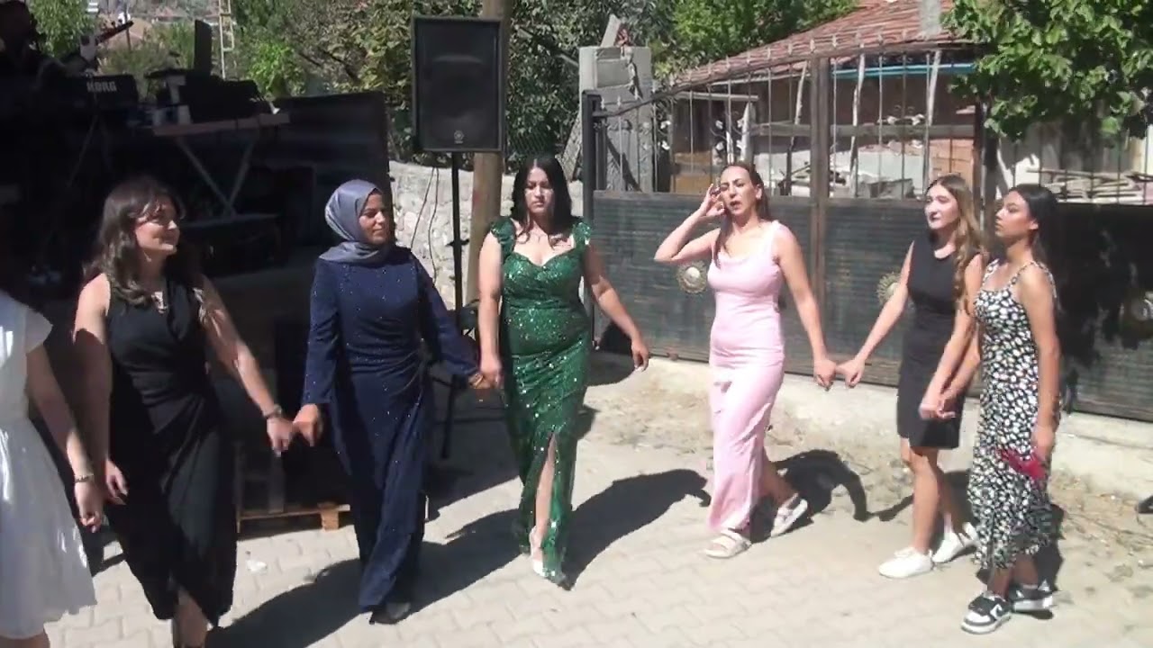 HANİFE NUR & MÜCAHİT KINA 1